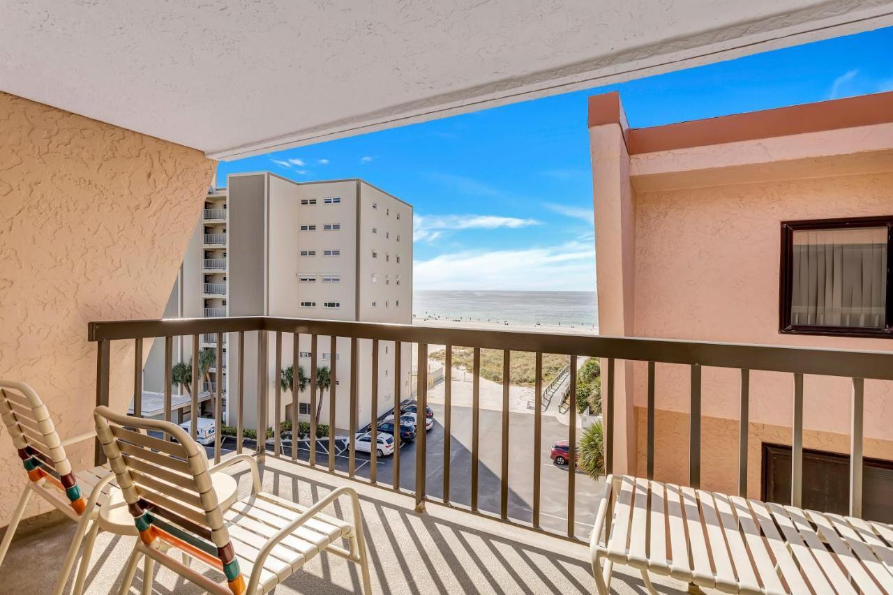 Gulf Gate Resort By Travel Resort Services St. Pete Beach Exterior photo